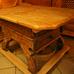 Originaler Bauerntisch restauriert aus der Zeit um 1630